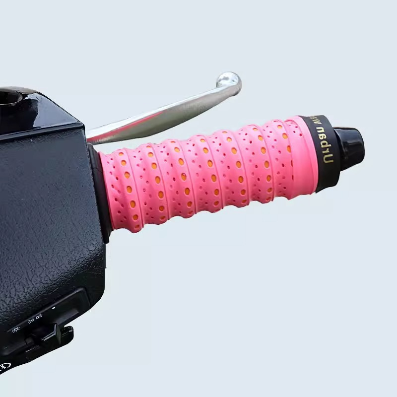 🏍️ BUY 1 GET 1 FREE! ✨ Anti-Slip Soft Silicone Handlebar Grips for Bicycles & Motorcycles - Enhance control and vibration damping for safer riding 🛡️🧤