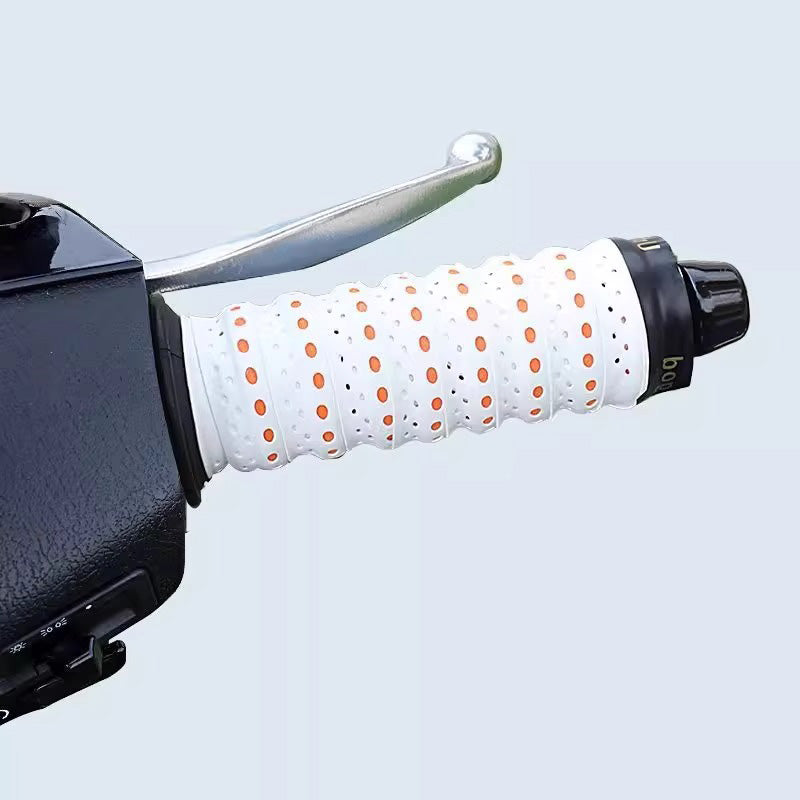 🏍️ BUY 1 GET 1 FREE! ✨ Anti-Slip Soft Silicone Handlebar Grips for Bicycles & Motorcycles - Enhance control and vibration damping for safer riding 🛡️🧤