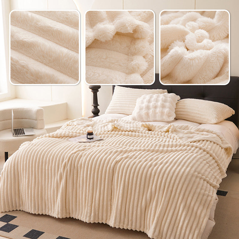 🛍️ 50% Off – Cozy Flannel Throw Blanket with Rabbit Fur Look – Soft, Lightweight & Versatile – Ideal for Office, Sofa & Travel 🛋️